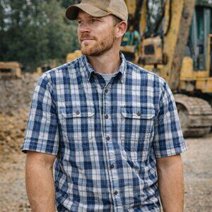 Carhartt Shirt Mens Medium Blue Plaid Cotton Relaxed Fit Workwear Logo Button Up